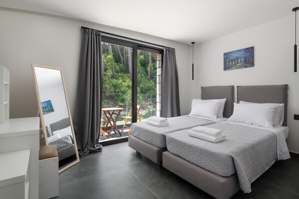 3 sovrum, värdeförvaringsskåp på rummet och strykjärn/strykbräda