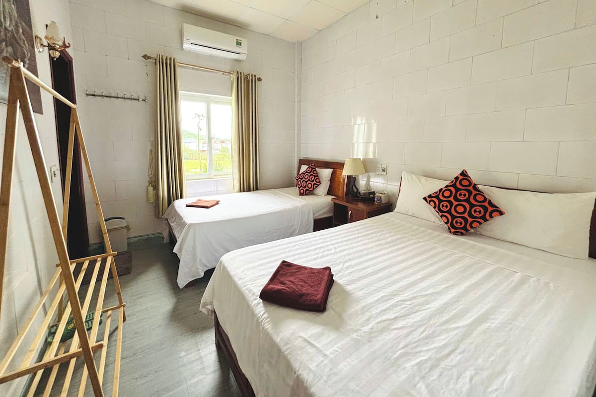 Basic Triple Room