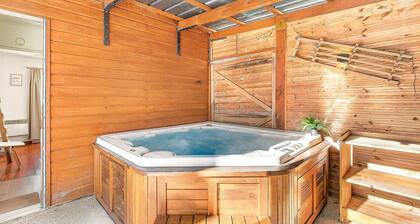 Whole chalet & private spa, 3 parking spaces, ski and lake nearby