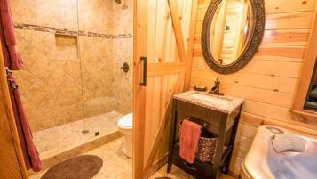 Shower, jetted bath, towels
