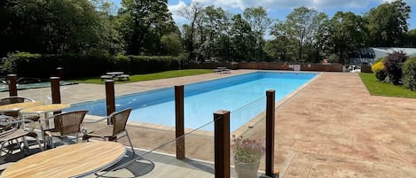 Feriehus | Pool | Udendørs pool