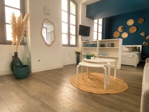 Bügeleisen/Bügelbrett, WLAN, Bettwäsche