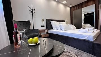 Free minibar, in-room safe, soundproofing, iron/ironing board