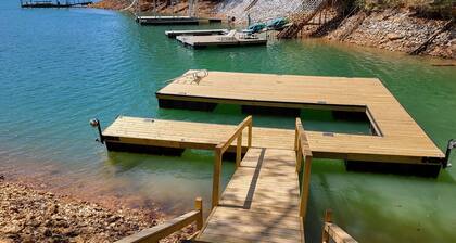 Suits Us Too with its easy access to private dock on Norris Lake Big Creek
