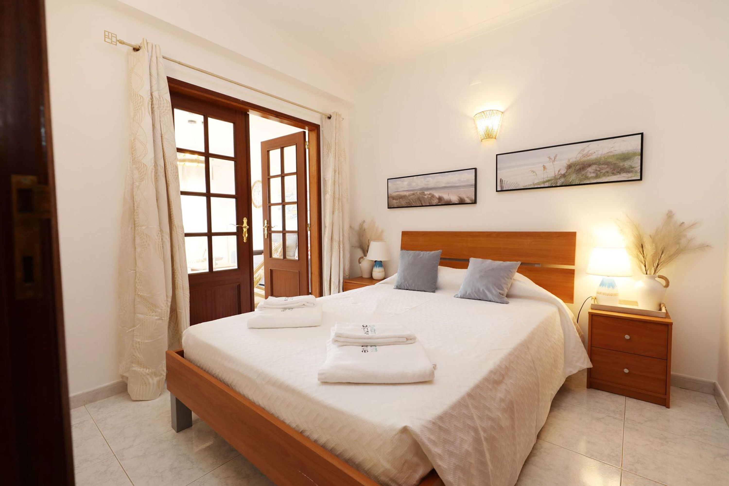 2 عدّة غرف نوم