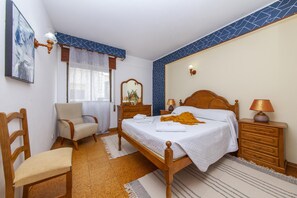 Apartment | 2 bedrooms - B78 - Fragoso Downtown Apartment (Lagos)