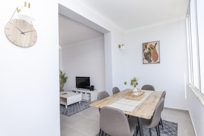 3 bedrooms - C09 - Portim o 3 Bed Holiday Apartment (Portimão)