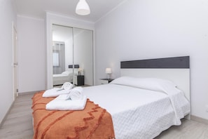 3 bedrooms - C09 - Portim o 3 Bed Holiday Apartment (Portimão)