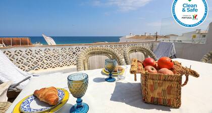 C22 - Beco do Po o Beach Townhouse in Praia da Luz