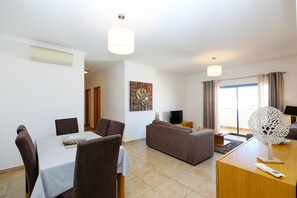 3 bedrooms - C26 - Loreto Street Apartment in Lagos (Lagos)