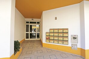 House - EE 02 - Bedroom 2 in Rossio Entrance Guesthouse (Lagos)