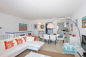 Apartment - C08 - Beach Bay Duplex in Lagos (Lagos)
