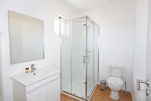 House | 2 bedrooms