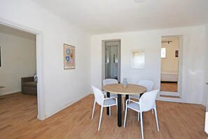 House | 2 bedrooms - X 01 - 2 Bed Apartment in Quinta da Ponte (Lagos)