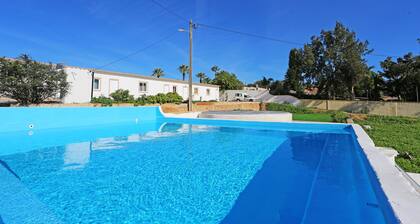 X 01 - 2 Bed Apartment in Quinta da Ponte