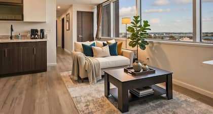 Urban Hideaway - 201