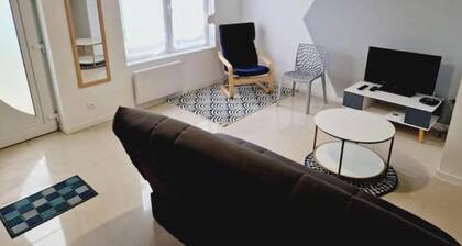 Quiet, fully-equipped house with garden