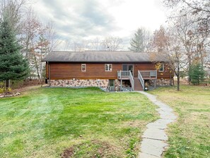Exterior - Beautiful 4-Bedroom Waterfront Log Home in Danbury, Wisconsin (Danbury)