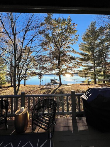 Beautiful 4-Bedroom Waterfront Log Home in Danbury, Wisconsin