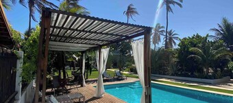 Spacious bungalow with private balcony