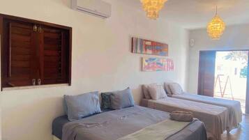 2 bedrooms