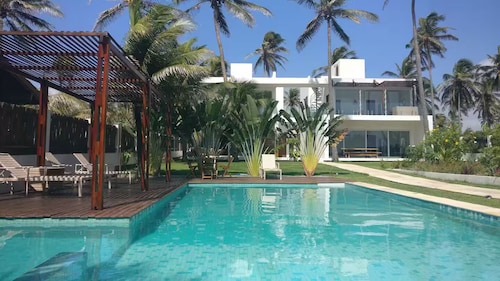 Spacious modern apartment, large private ROOFTOP, small scale exclusive condo.