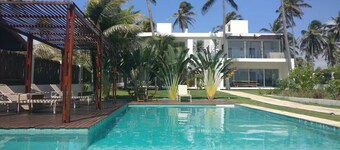 Spacious modern apartment, large private ROOFTOP, small scale exclusive condo.