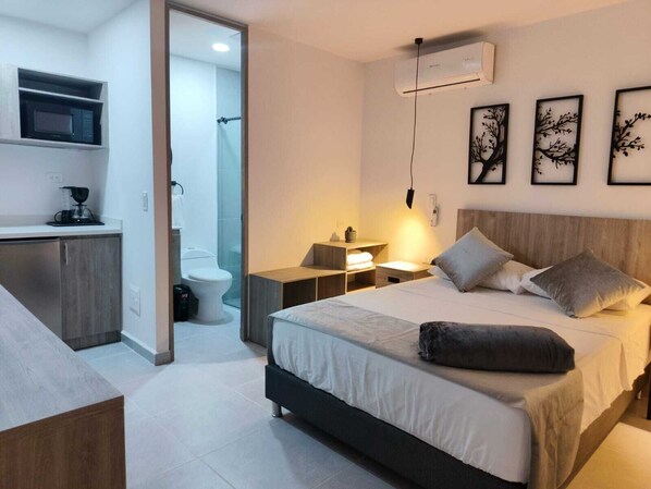 Bureau, chambres insonorisées, Wi-Fi gratuit