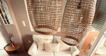 Spacious and peaceful place for your vacation, soraude with green gardens