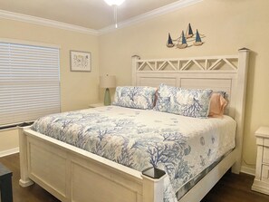 2 室のベッドルーム、デスク、アイロン / アイロン台、WiFi (無料)