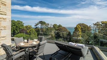 Suite Premium, 2 habitaciones, vista al mar | Terraza o patio