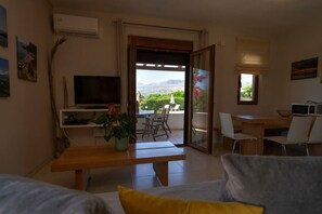 Smart TV - Armonia Villa with Sea View (Plakias)