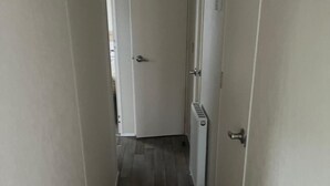 Interior - 3 Bed Caravan - Sleeps 6 - Pets - 5 min to Beach (Abergele)