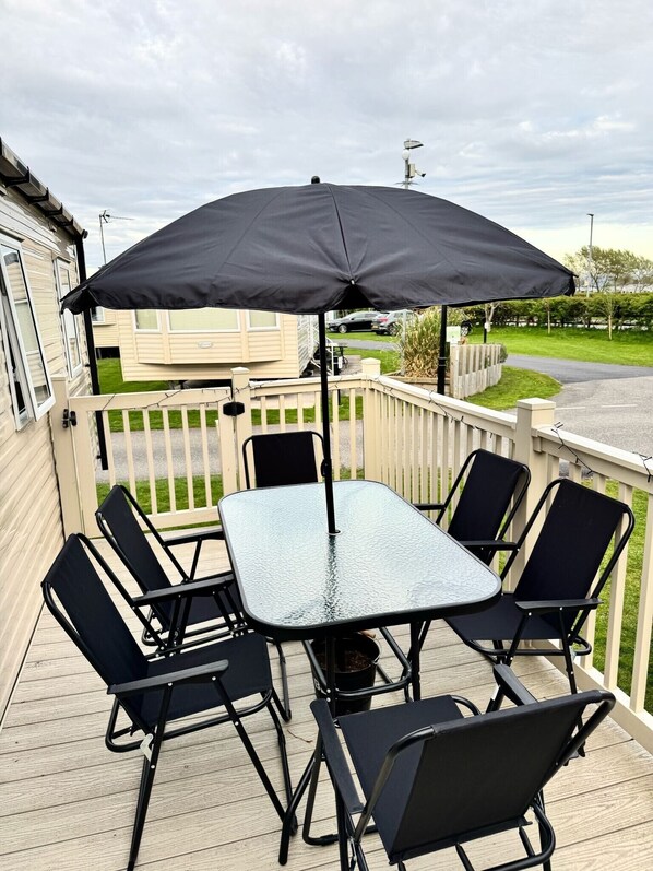 Cabin | Outdoor dining