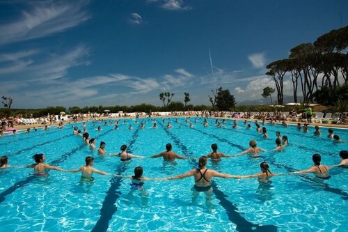 Vacation Village Park Albatros Mobilehome Happy Premium Suite for 7 people