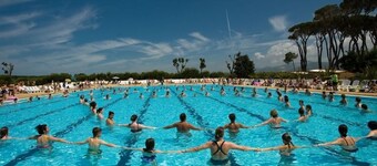 Vacation Village Park Albatros Mobilehome Happy Premium Suite for 7 people