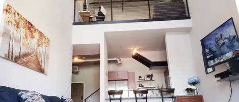 Smart TV, video games