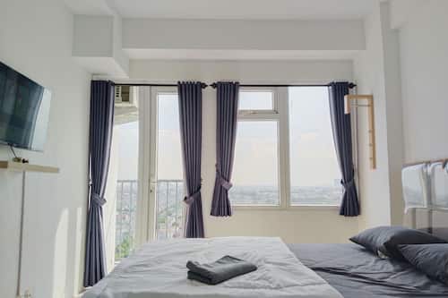 Studio Standard, vue sur la ville
