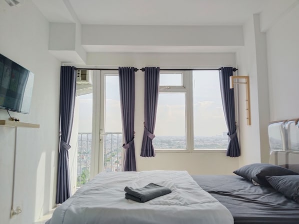Standard Studio, City View | Soundproofing