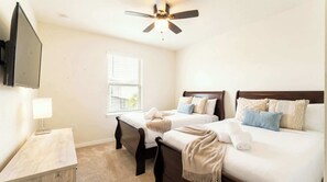 5 habitaciones, decoración personalizada y muebles diferentes 