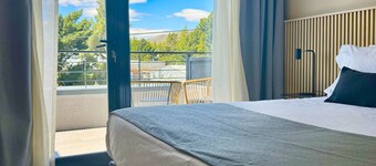 MABRA SUITES