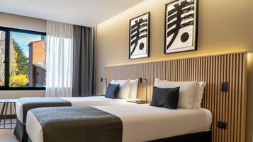In-room safe, desk, laptop workspace, blackout drapes
