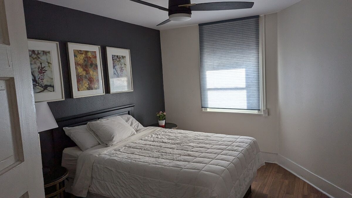 3 sovrum, strykjärn/strykbräda, internet och sängkläder