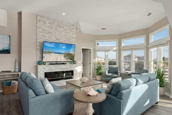 Smart TV, fireplace, ping pong