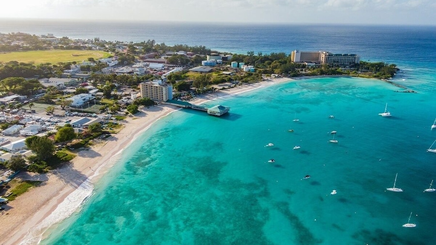 Beachfront Cosy And Romantic Condo - Nautilus 1 Bedroom Apts by Bluescape