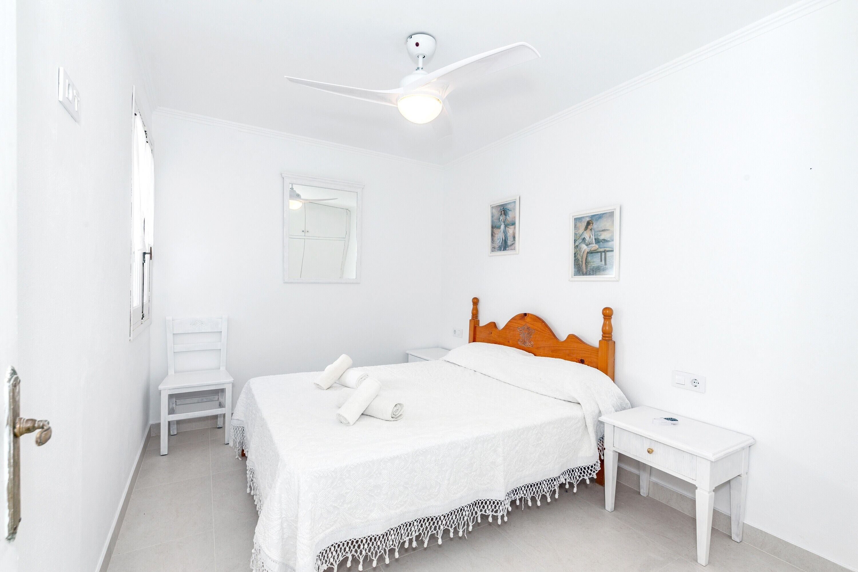 2 soverom, strykejern/-brett, wi-fi (inkludert) og sengetøy