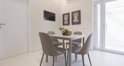 Appartement "Casa Ancora" avec terrasse privée, Wi-Fi et climatisation