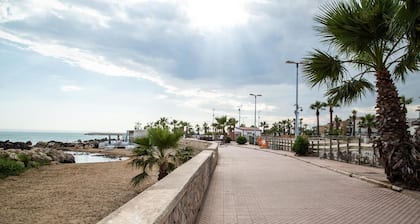 Apartment 'Casa Ancora' with Private Terrace, Wi-Fi and Air Conditioning