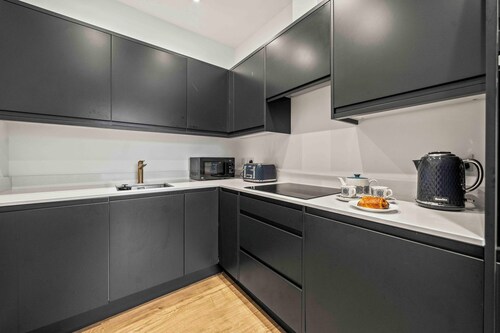 Beautiful 2-bedroom apartment with WiFi in charming Stokenham