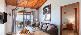 Holiday Home 'Villa 4 El Sueño De Orión' with Mountain Views, Wi-Fi and Air Conditioning